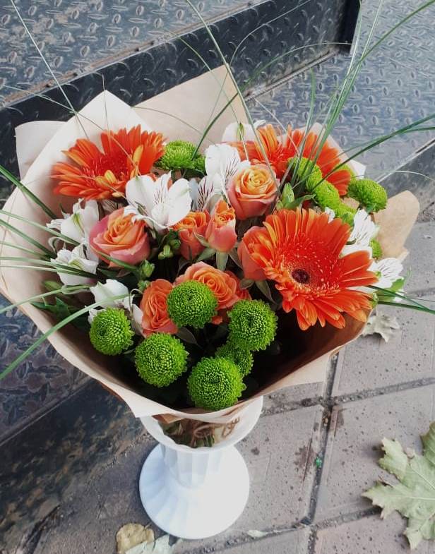 Букет цветов из: Герберы, Хризантемы, Альстромерии и Розы в Литвиново