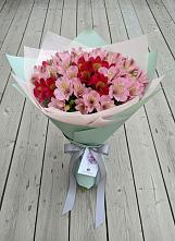 Букет цветов из:  Альстромерии в Литвиново