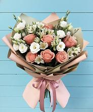 Букет цветов из:  Розы, Альстромерии и Лизиантусы в Литвиново