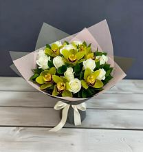 Букет цветов из:  Орхидеи и Розы в Литвиново