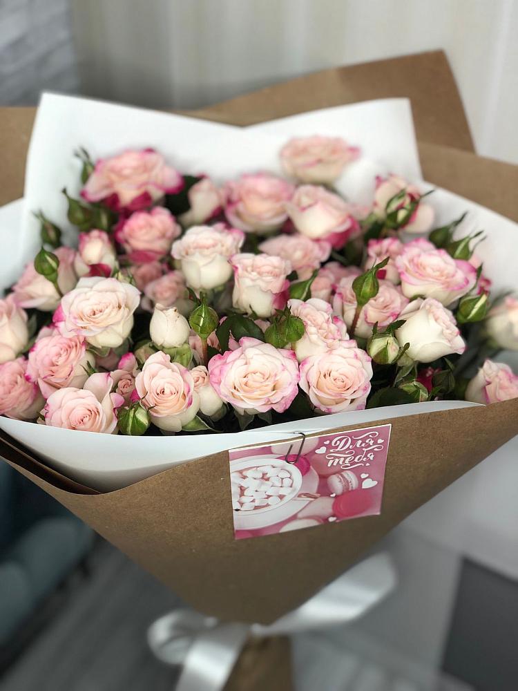 Букет цветов из: Розы в Литвиново