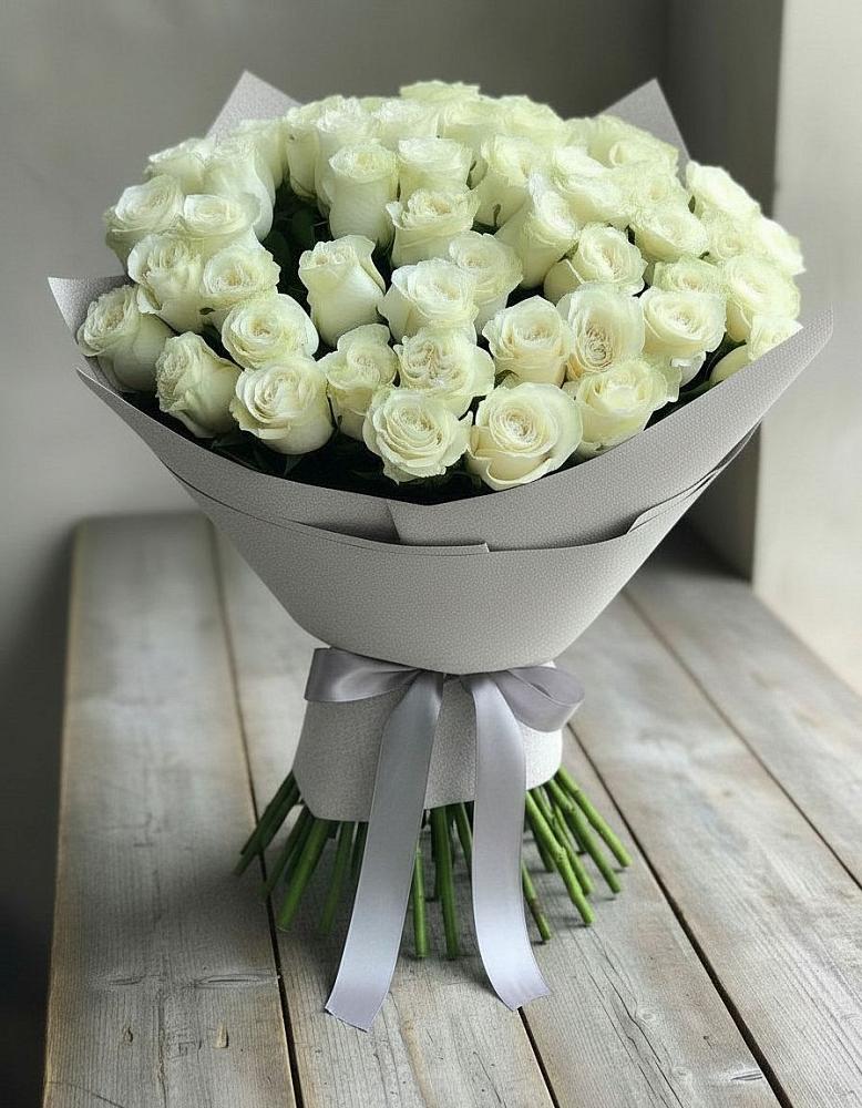 Букет 35 Белых роз в Литвиново