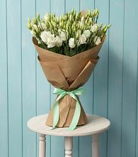 Букет цветов из:  Лизиантусы в Литвиново