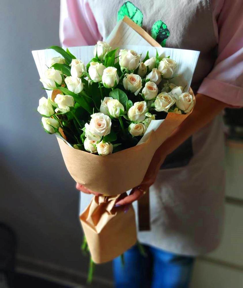 Букет цветов из: Розы в Литвиново