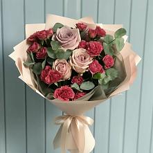 Букет цветов из:  Гвоздики и Розы в Литвиново