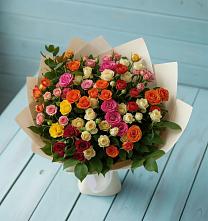 Букет Микс из разноцветных кустовых роз в Литвиново
