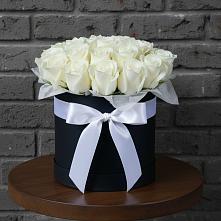 Цветочная композиция из Розы в шляпной коробке #REPLACE_PRED# Литвиново